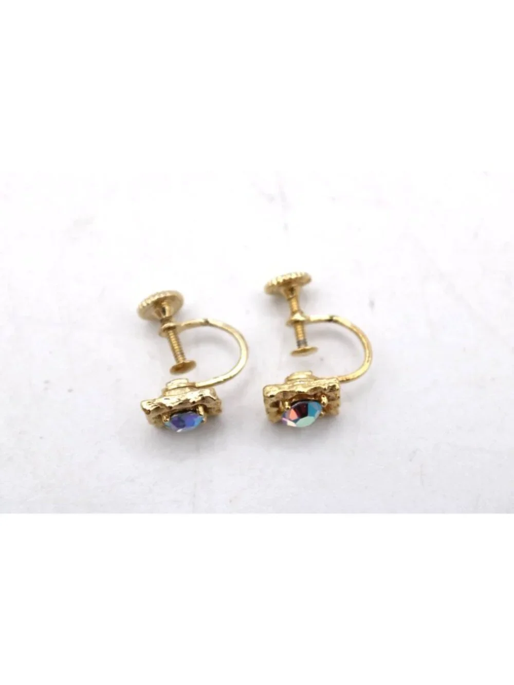 Iridescent Rhinestone Aurora Borealis Screw‑Back Earrings Gold Tone Mid‑Century